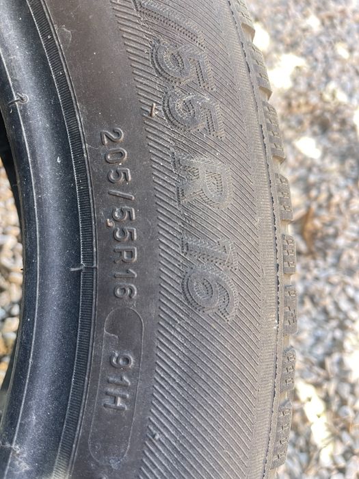 Pneu Michelin 205/55-16