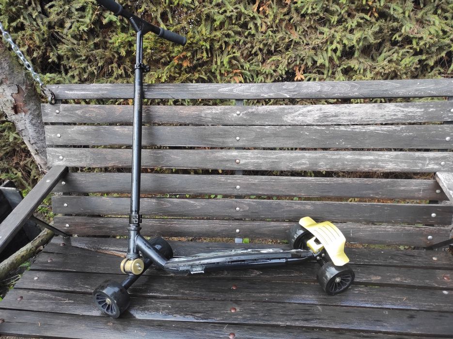 Hulajnoga czterokołowa