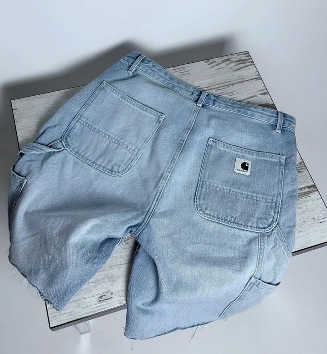 Шорти жіночі Carhartt WIP. Розмір W30