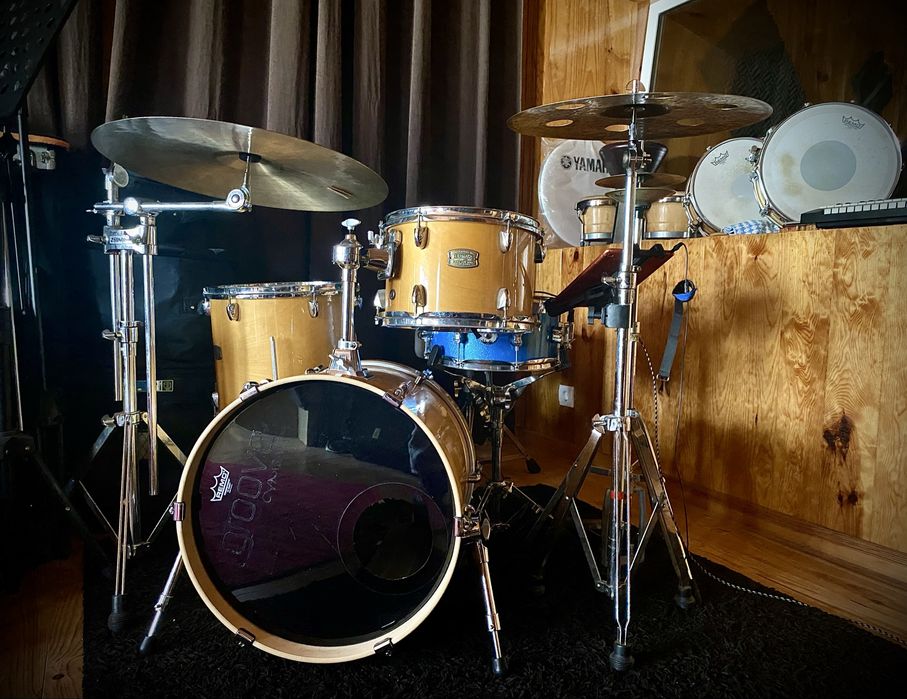 Aulas de bateria presenciais e online