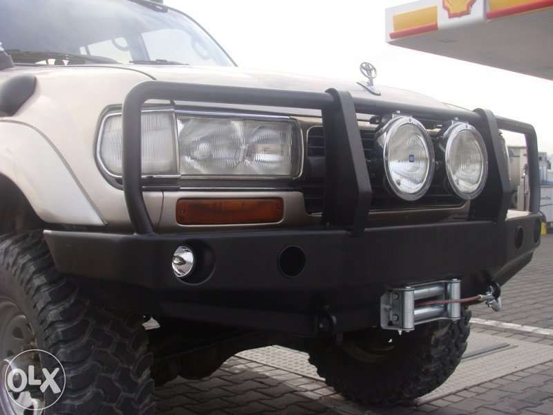 Силовой бампер на Toyota Land Cruiser 80