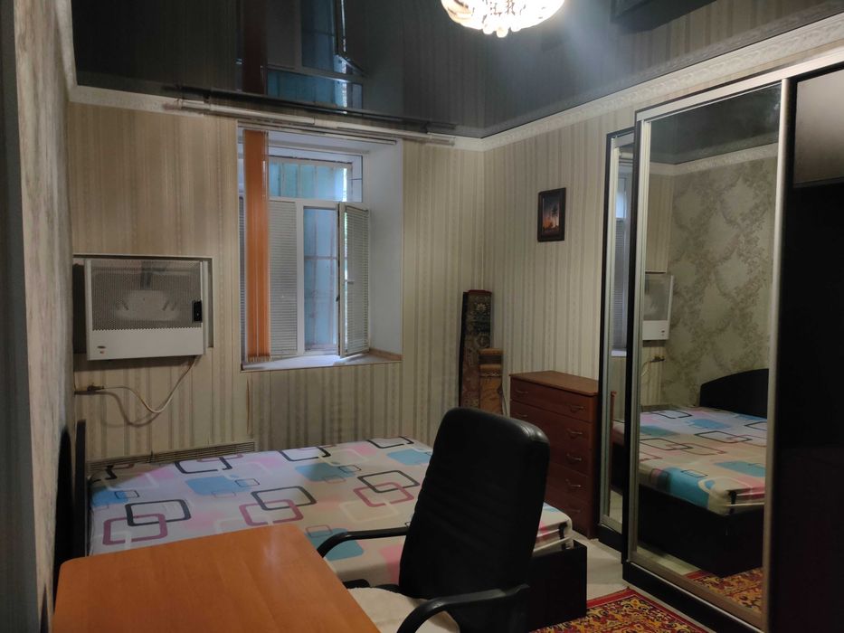 Продам 1 к.к. 1/3 в районі Пед.університета