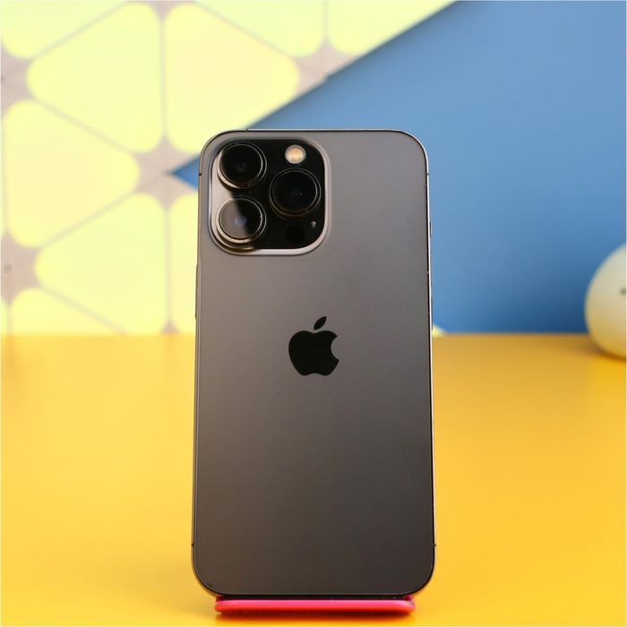 Смартфон Apple iPhone 13 Pro 128GB Graphite (174823) Б/У З ГАРАНТІЄЮ
