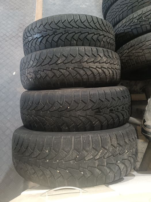 Зимняя резина 195/65/15