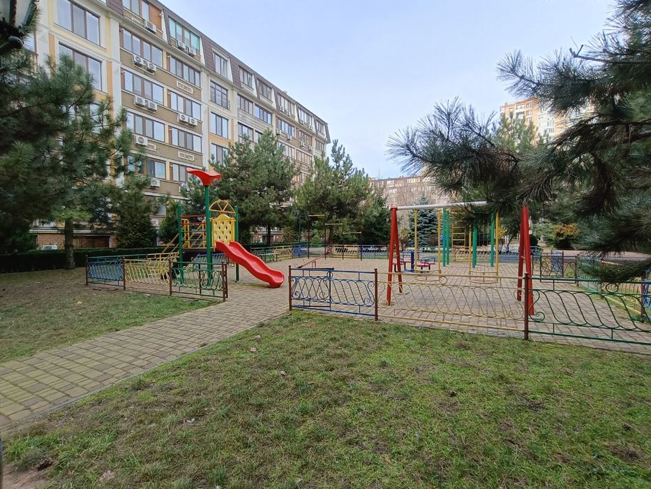 Продам 1 комнатную ЖК Академгородок на ул. Говорова отопление АГВ.