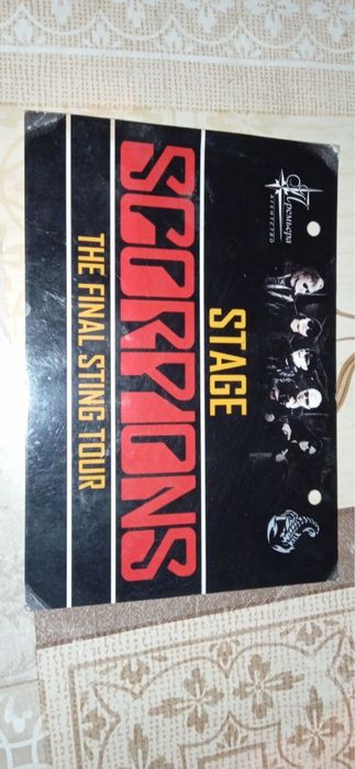 Stage Pass группы Scorpions с оригинальными автографами