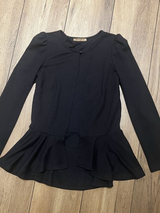 Sweterek bluzka z baskinką narzutka bolerko czarne