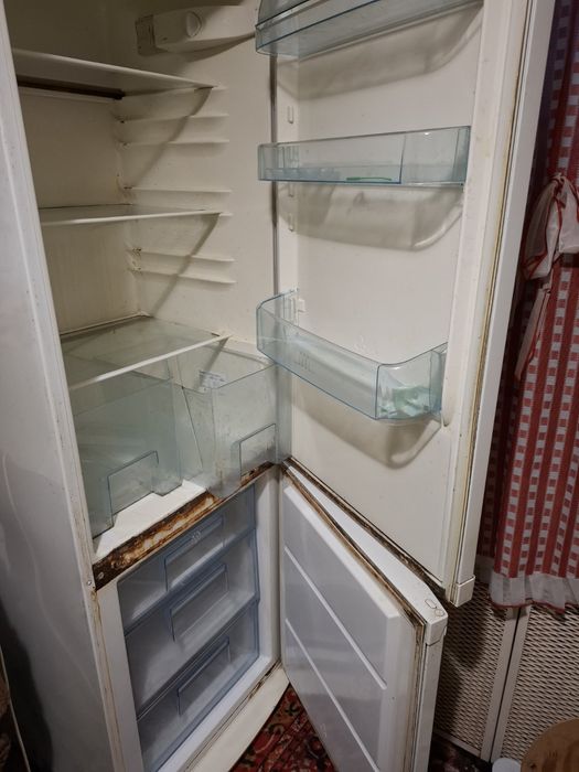 Холодильник Electrolux