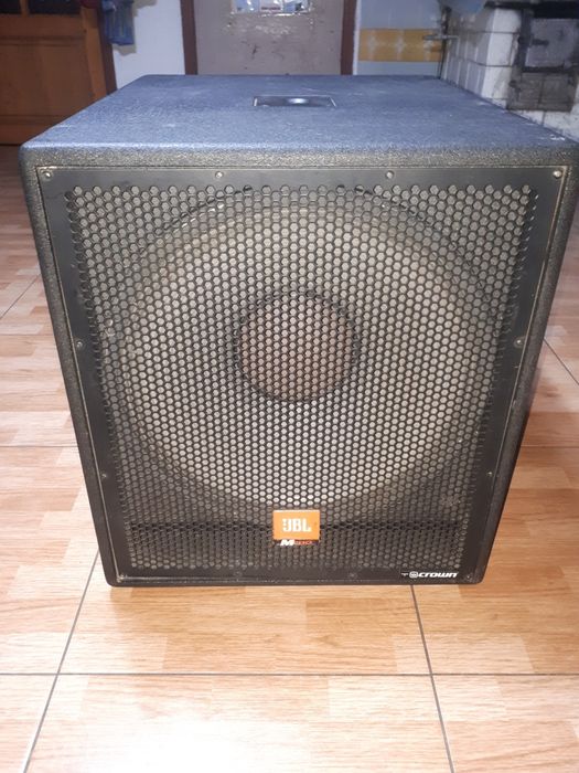 Subwoofer aktywny