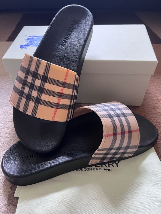 Klapki Burberry vintage check rozmiar 44