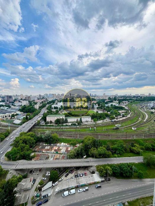Без%, ЖК Manhattan, Берестейский 11, 27пов, КПІ, Університет