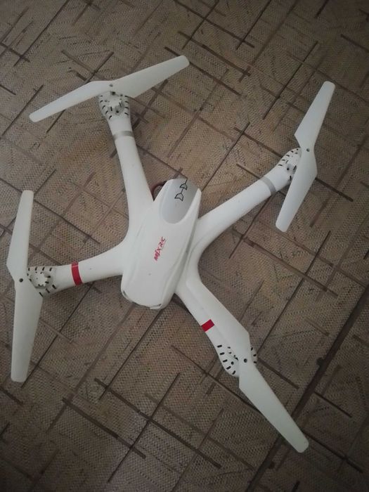 Дрон MJX R\C X101