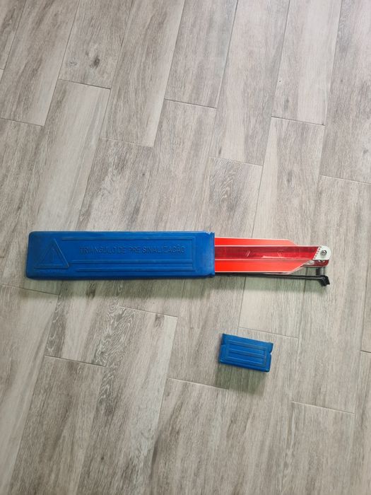 Triângulo  automóvel