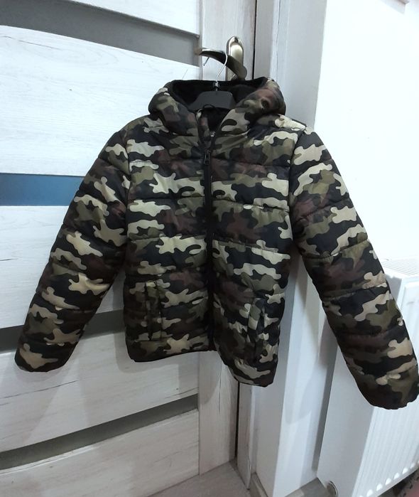 Kurtka chłopięca 134 na polarze Sinsay