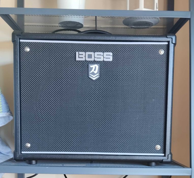 Amplificador de Guitarra Eléctrica Boss 50