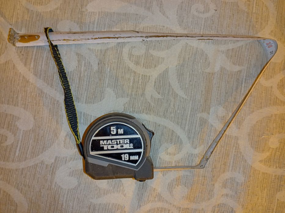 Рулетка Master Tool 5 метров, плоскогубцы ,рубанок СССР