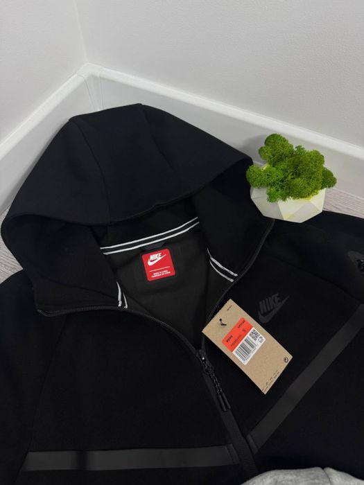 Зіпка Nike Tech Fleece чорна Чоловіча кофта Найк теч Зіп-худі сіре Nike