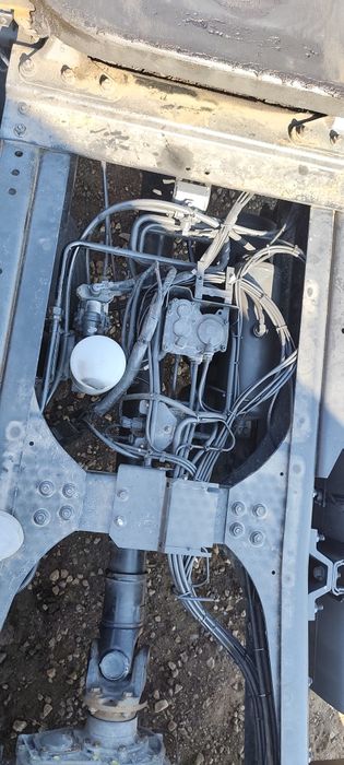 DAF CF 410  2013  тягач даф сф свіжопригнаний