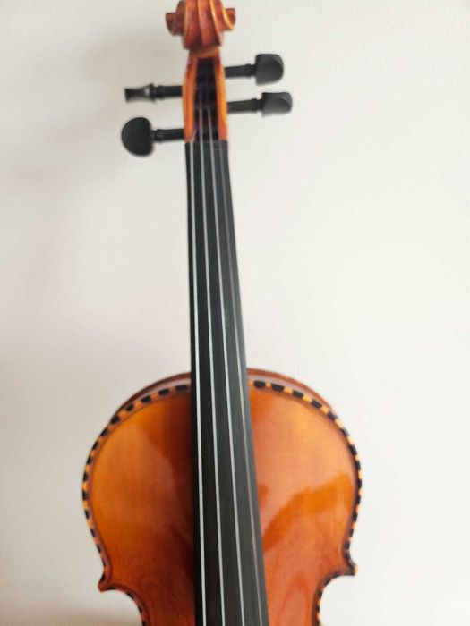 4\4  Violino    Novo