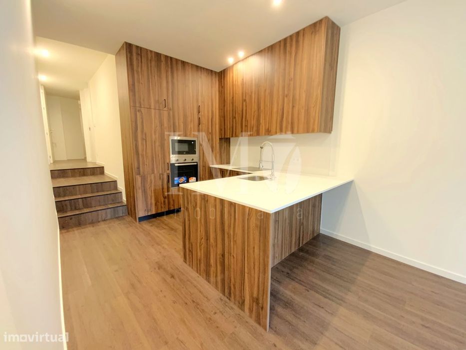 Apartamento T1 Novo com Despesas Incluídas - Avenida Central, Braga