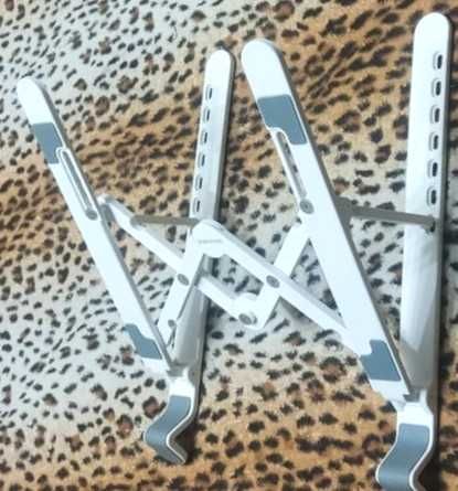 Подставка Borofone BH70 для ноутбука, планшета, нетбука складная