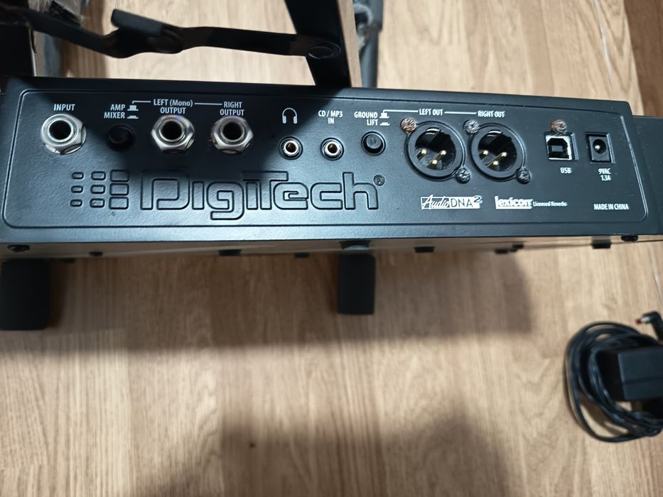 Digitech RP 500 bem estimada