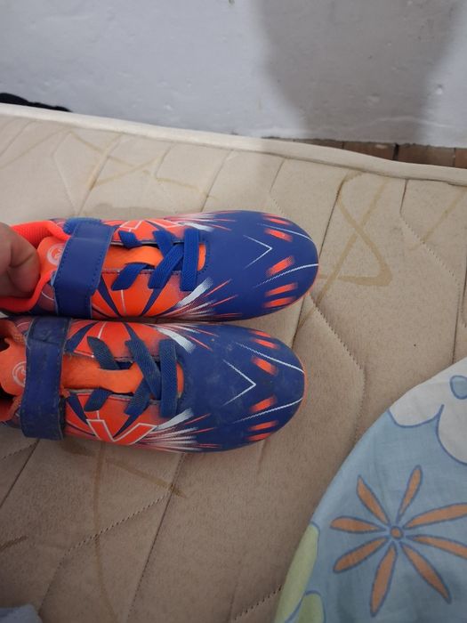 Cuteiras de foot crianca