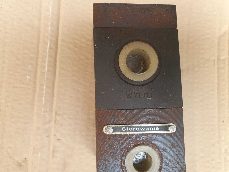 Zawór hydrauliczny TYP-ZSZ1-160   ze sterowaniem