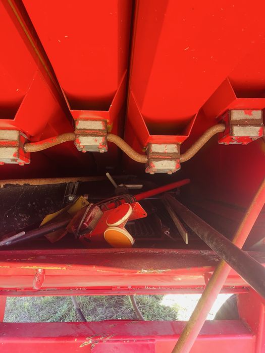 Комбайн Massey Ferguson 19