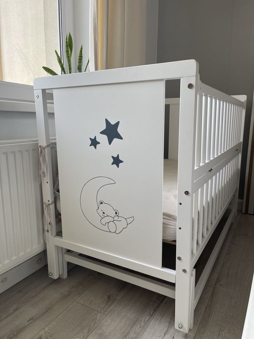 Дитяче ліжечко колиска з матрацом