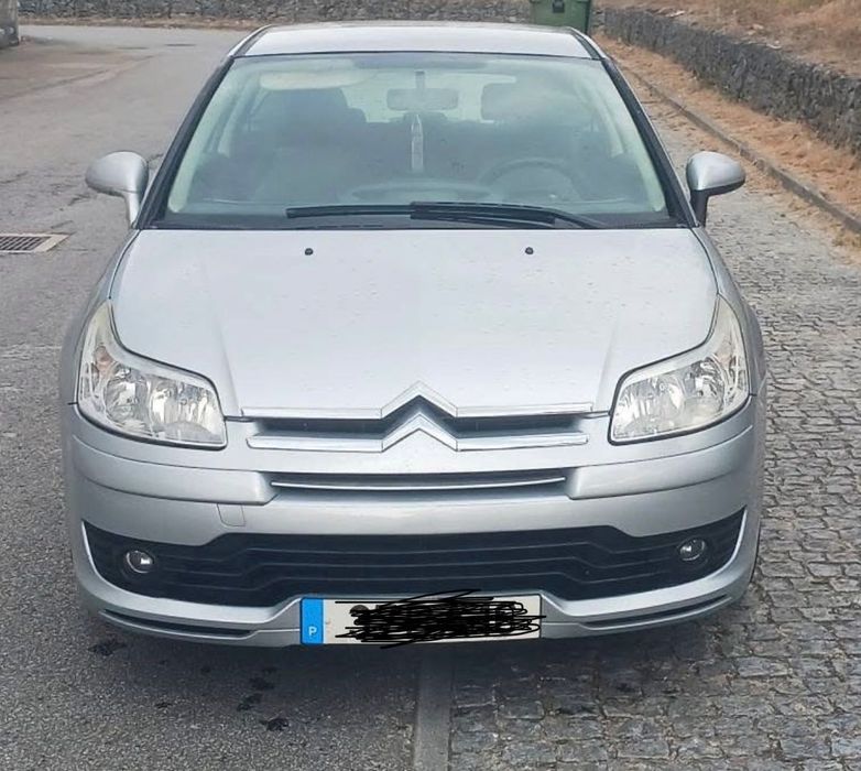 Vendo Citroën C4 Coupé 1.4  16V VTR de  2005 a gasolina