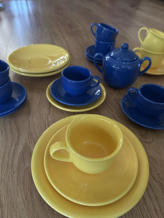 Serviços de chá e café Vista Alegre - Porcelana Azul e Amarela