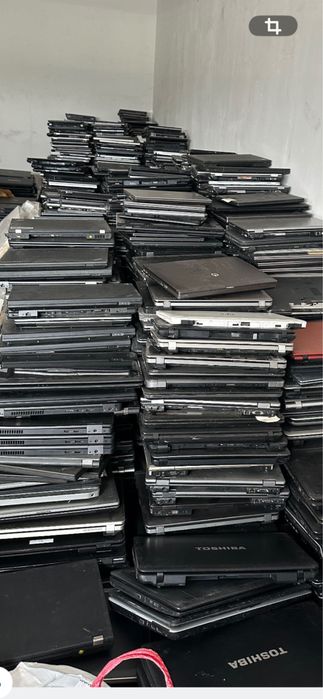 Sprzedam laptopy uszkodzone