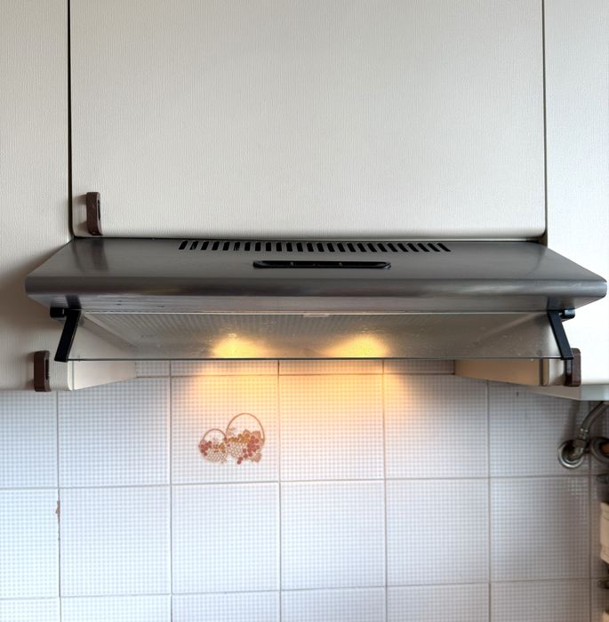 Exaustor de encastre Best SP2196 60 cm a funcionar Areeiro