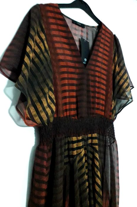 Vestido midi assimétrico da C&A Yessica Premium T: 36 Novo c/etiqueta