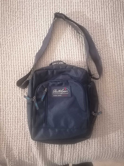 Bolsa viagem tiracolo