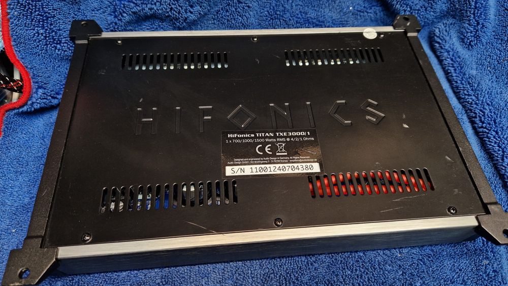 Wzmacniacz Hifonics Zeus TXE3000 monoblock klasa D