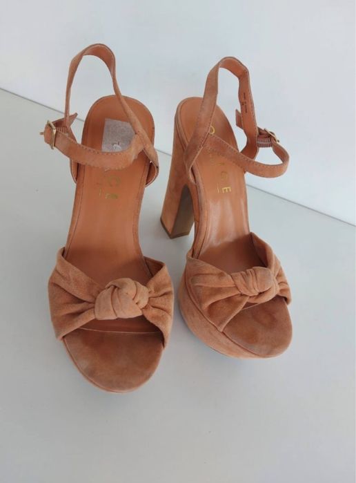 Buty sandały skórzane Office London w rozmiarze 39