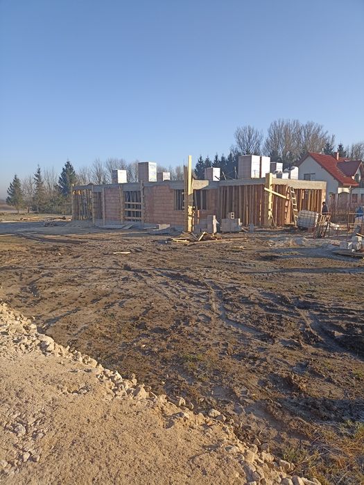 Budowa od fundamentów po dach - 30 lat doświadczenia