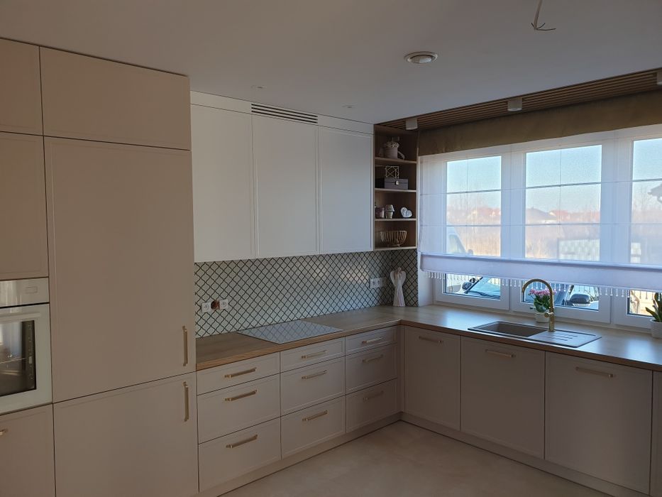 Meble kuchenne na wymiar,szkło do kuchni