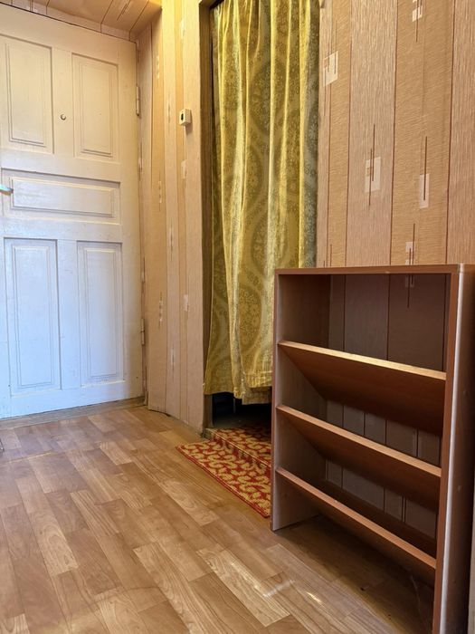Продам затишну "гостинку" м. Дарниця