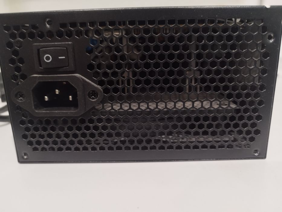 Блок живлення AeroCool VX Plus 600W + кабель живлення