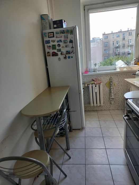 Pokój w mieszkaniu 3 pokojowym CENTRUM