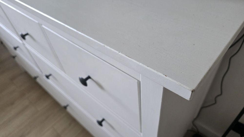 Zestaw drewnianych mebli IKEA Hemnes