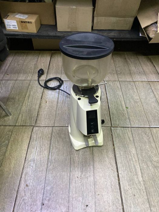 Кавомолка Fiorenzato F4E