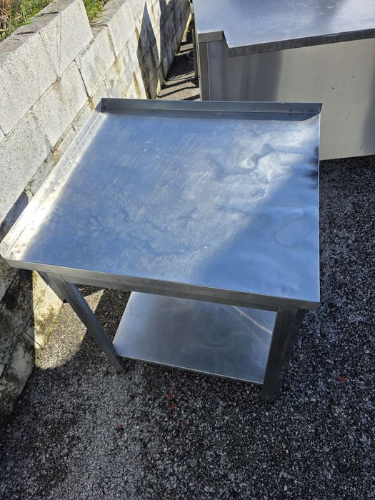 Bancadas em Inox com prateleira