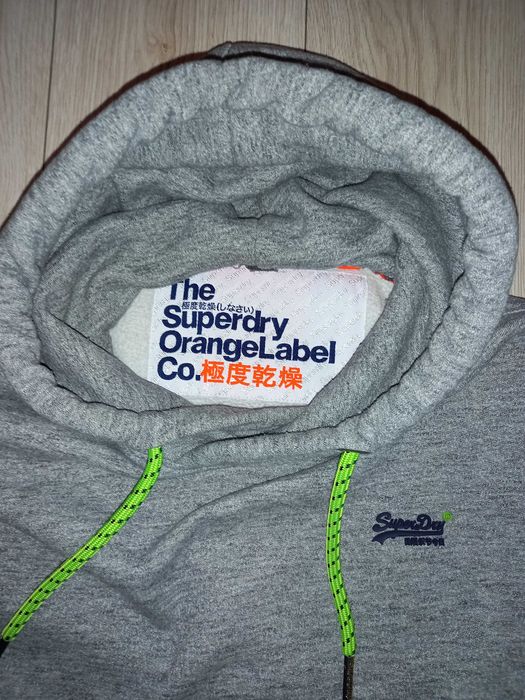 Bluza z kapturem SuperDry szara