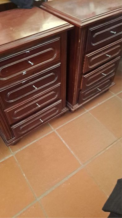 Mesinhas de cabeceira várias