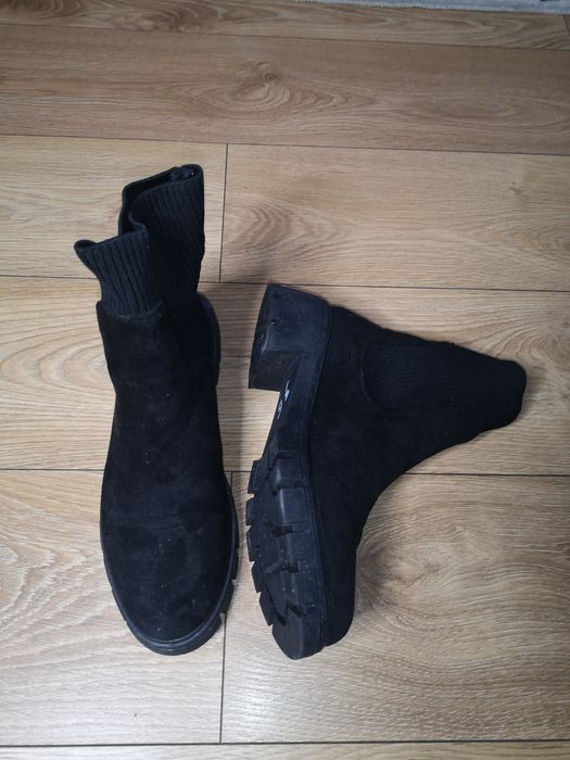 Buty botki sztyblety Sinsay rozm. 40 41 stan bdb