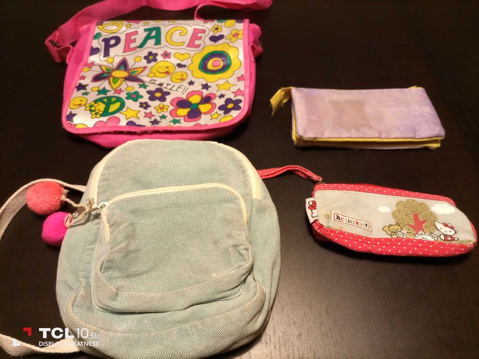 Bolsa/mochila/estojos menina